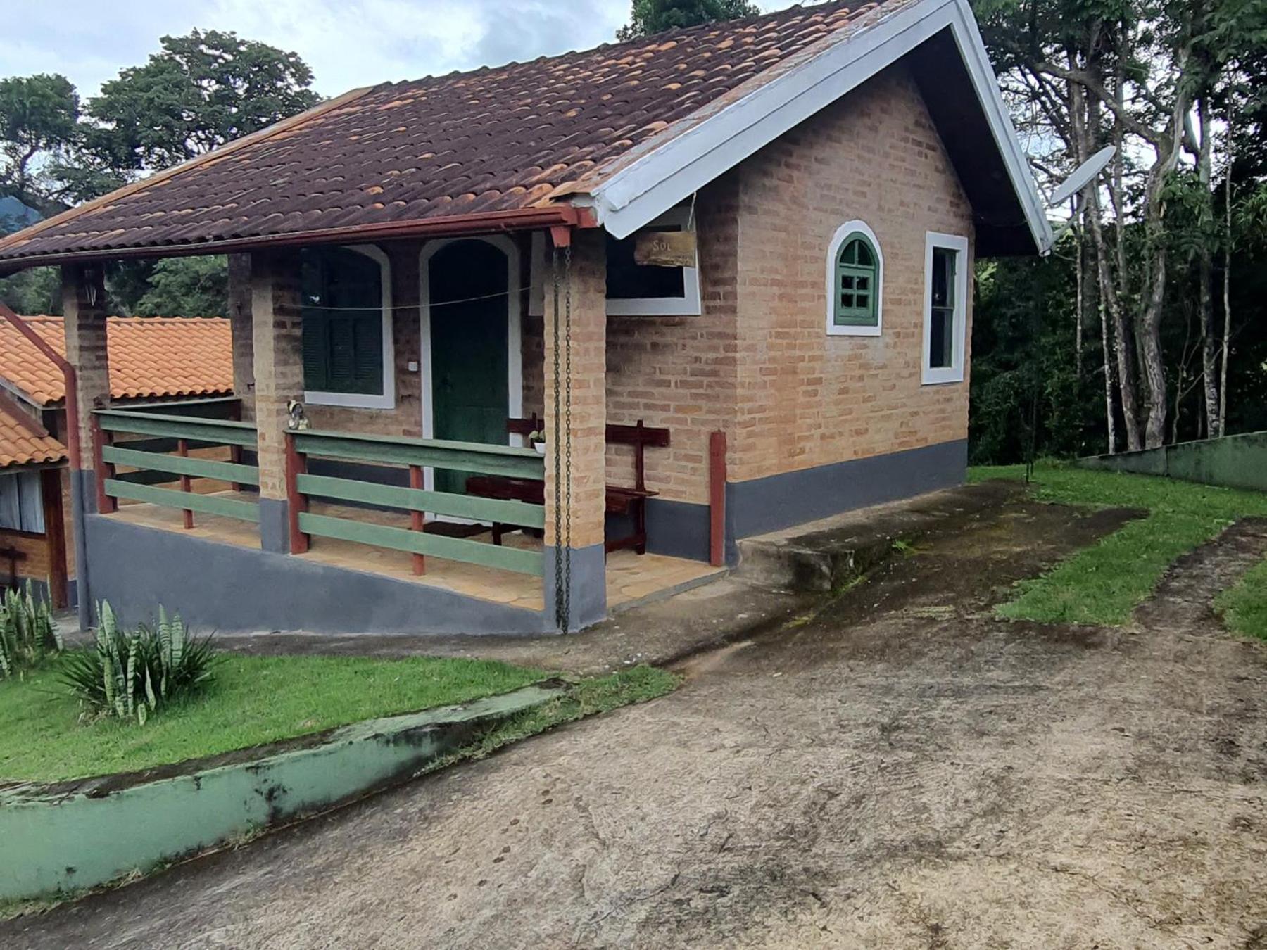 Pousada Estalagem Mirante Aiuruoca Exteriör bild